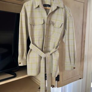 Stylish Checkered Belted Blazer in Cream and Yellow